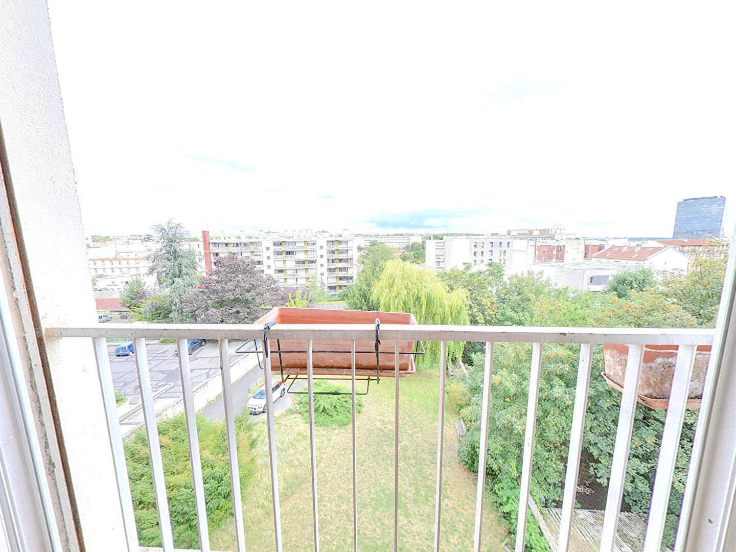 Appartement MONTREUIL (93100) 4 pièces 97.43 m²