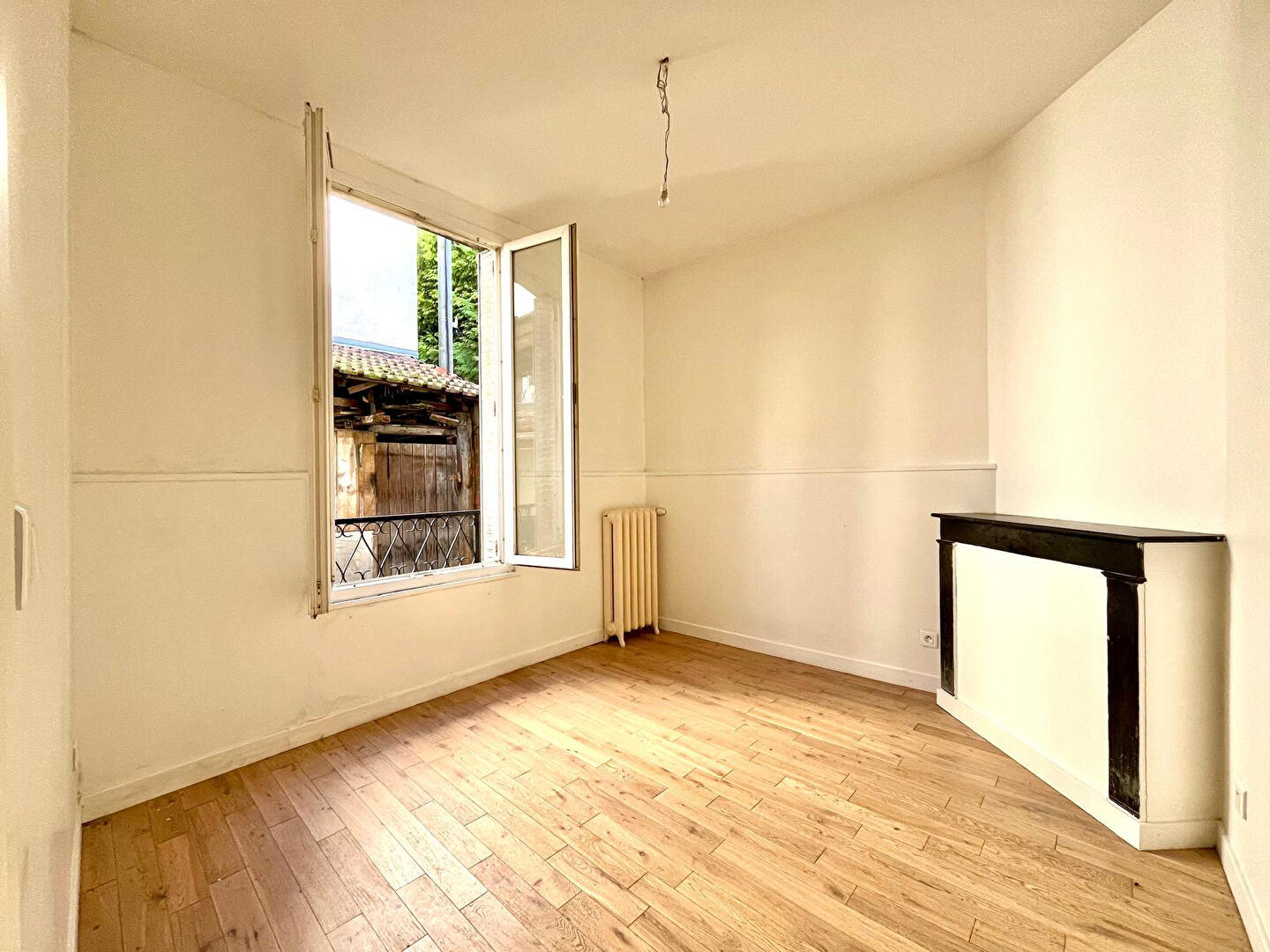 Maison MONTREUIL (93100) 5 pièces 90.00 m²