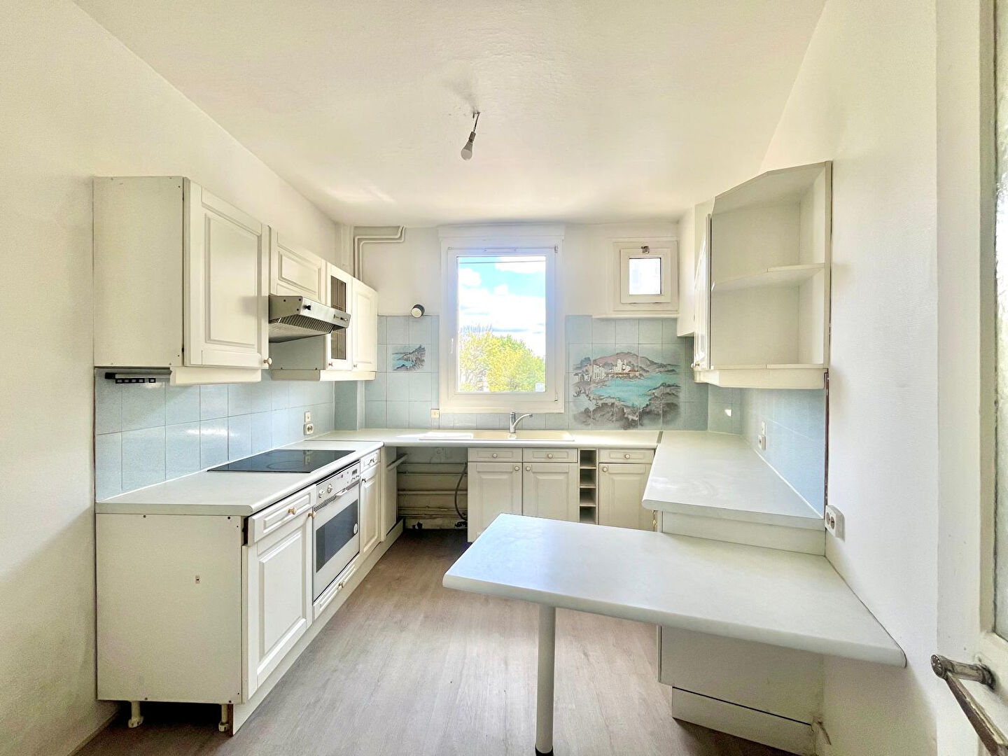 Appartement MONTREUIL (93100) 3 pièces 62.00 m²