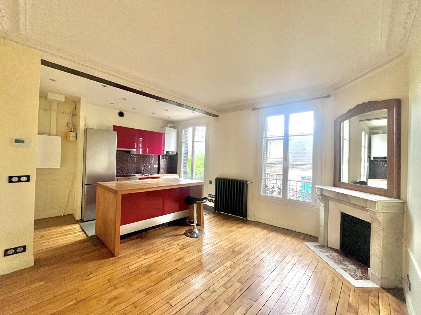 Appartement MONTREUIL (93100) 3 pièces 46.00 m²