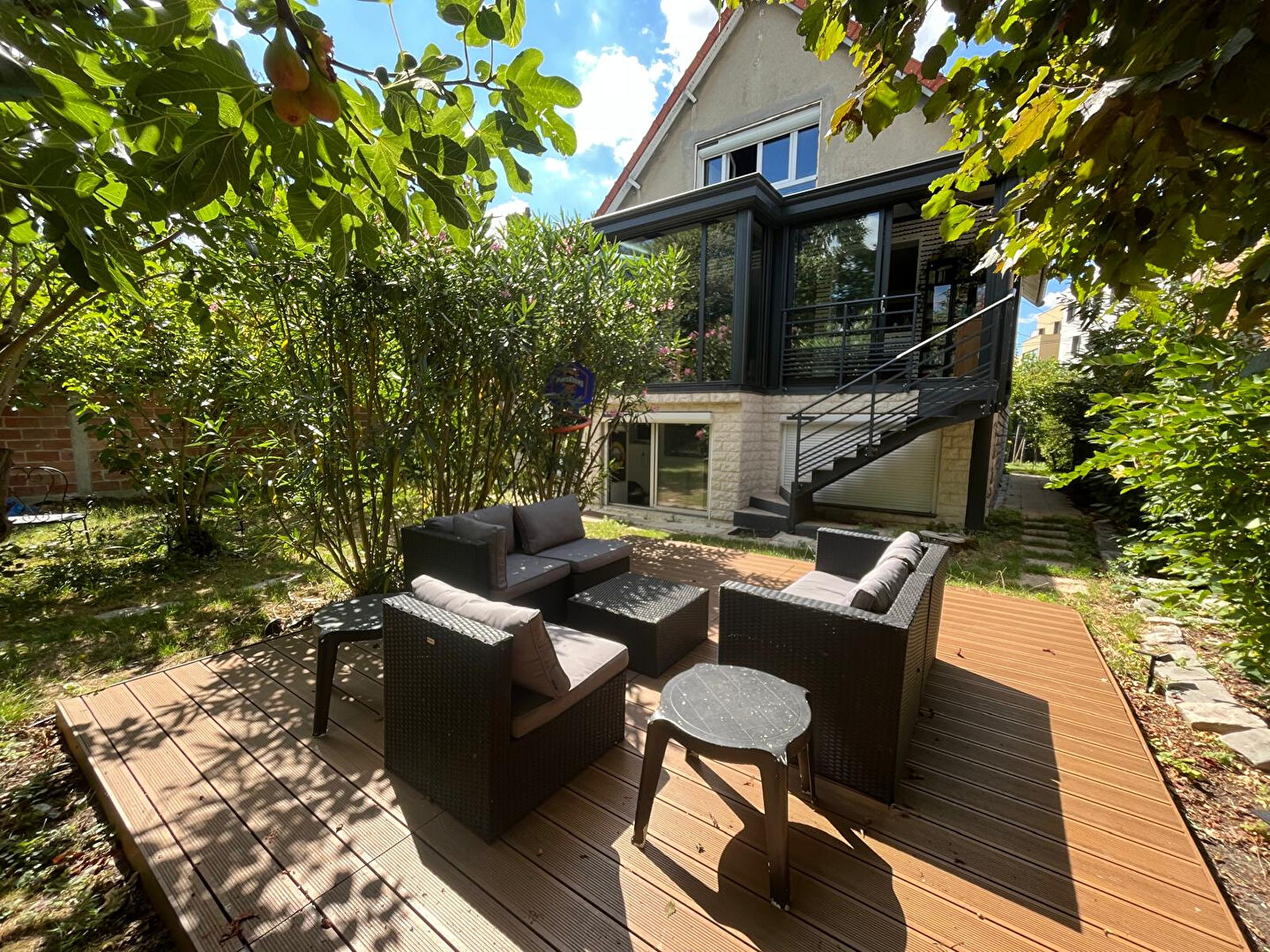 Maison MONTREUIL (93100) 6 pièces 172.01 m²