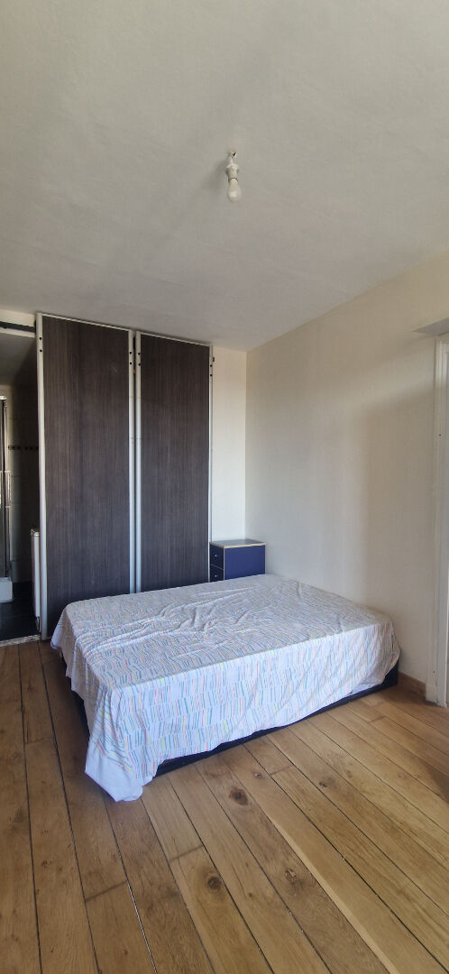 Appartement MONTREUIL (93100) 2 pièces 32.00 m²