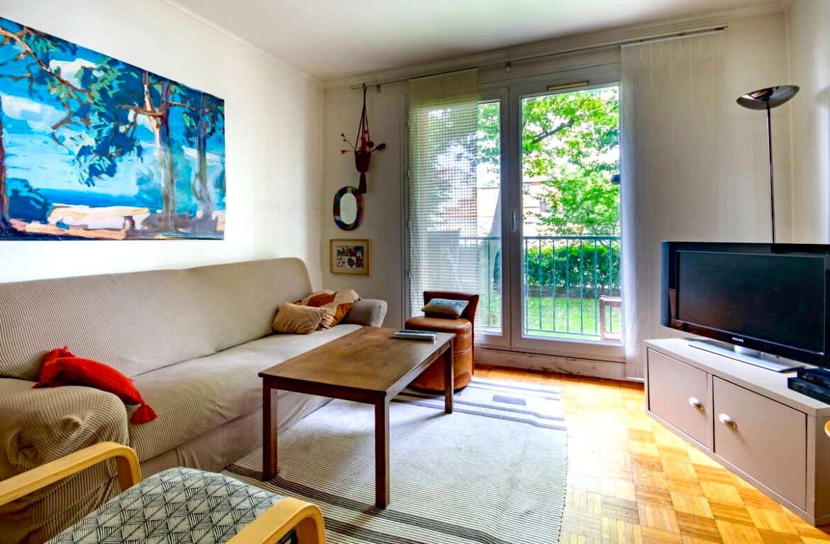 Appartement MONTREUIL (93100) 2 pi&egrave;ces 59.00 m&sup2;