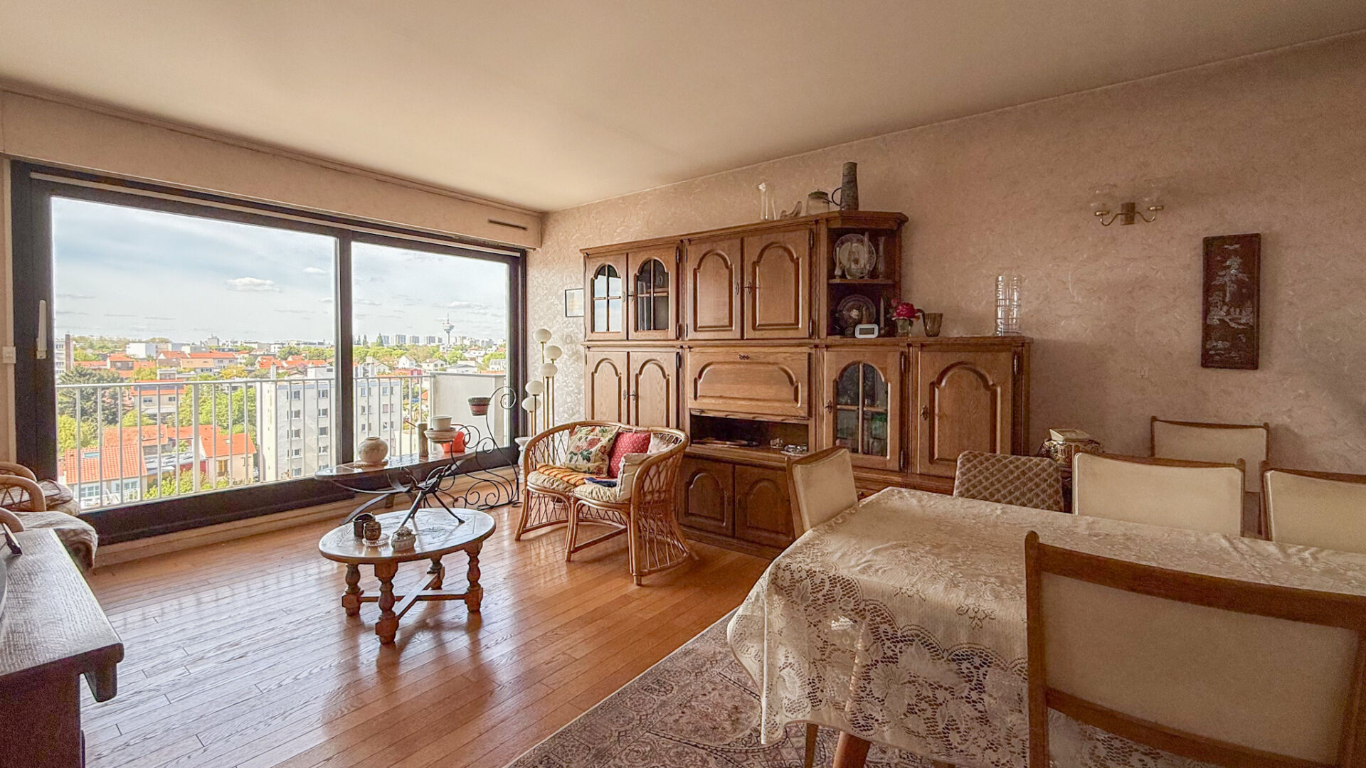 Appartement MONTREUIL (93100) 3 pi&egrave;ces 65.80 m&sup2;