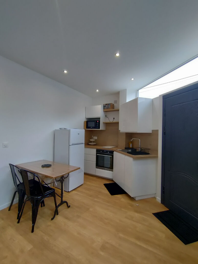 Appartement MONTREUIL (93100) 2 pi&egrave;ces 31.90 m&sup2;