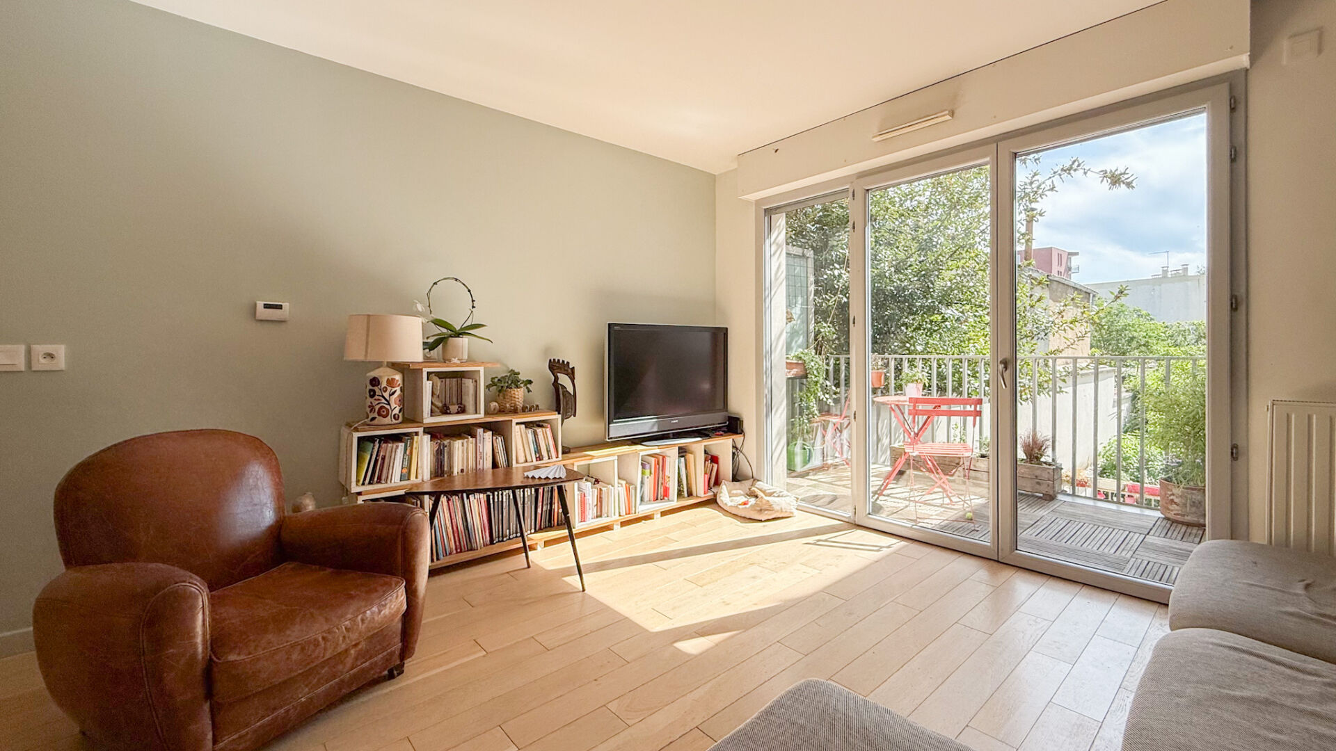 Appartement MONTREUIL (93100) 4 pi&egrave;ces 96.28 m&sup2;