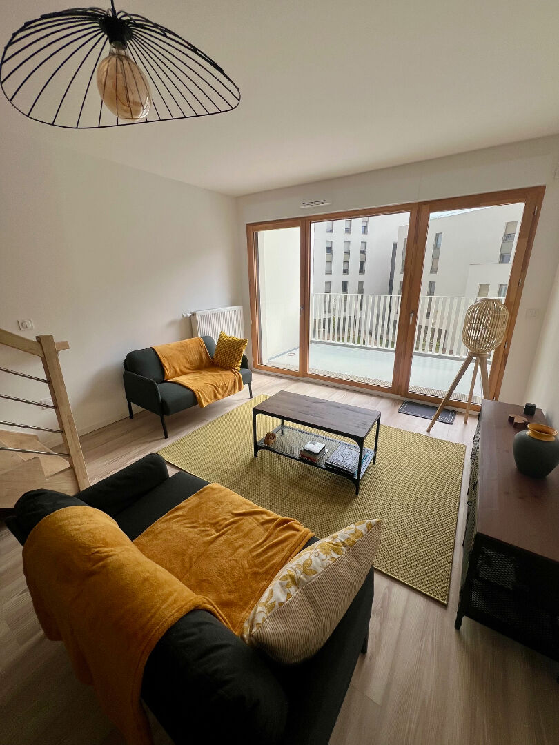 Appartement MONTREUIL (93100) 3 pi&egrave;ces 68.00 m&sup2;