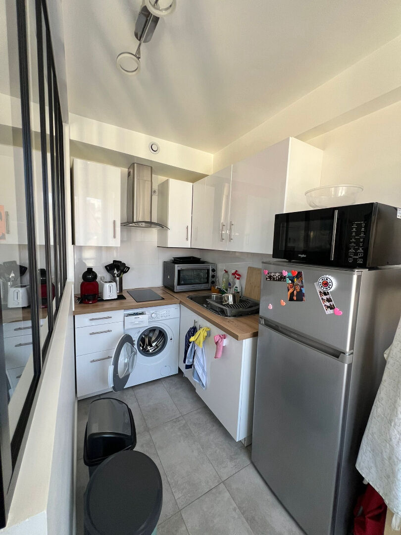 Appartement MONTREUIL (93100) 1 pi&egrave;ce 22.60 m&sup2;