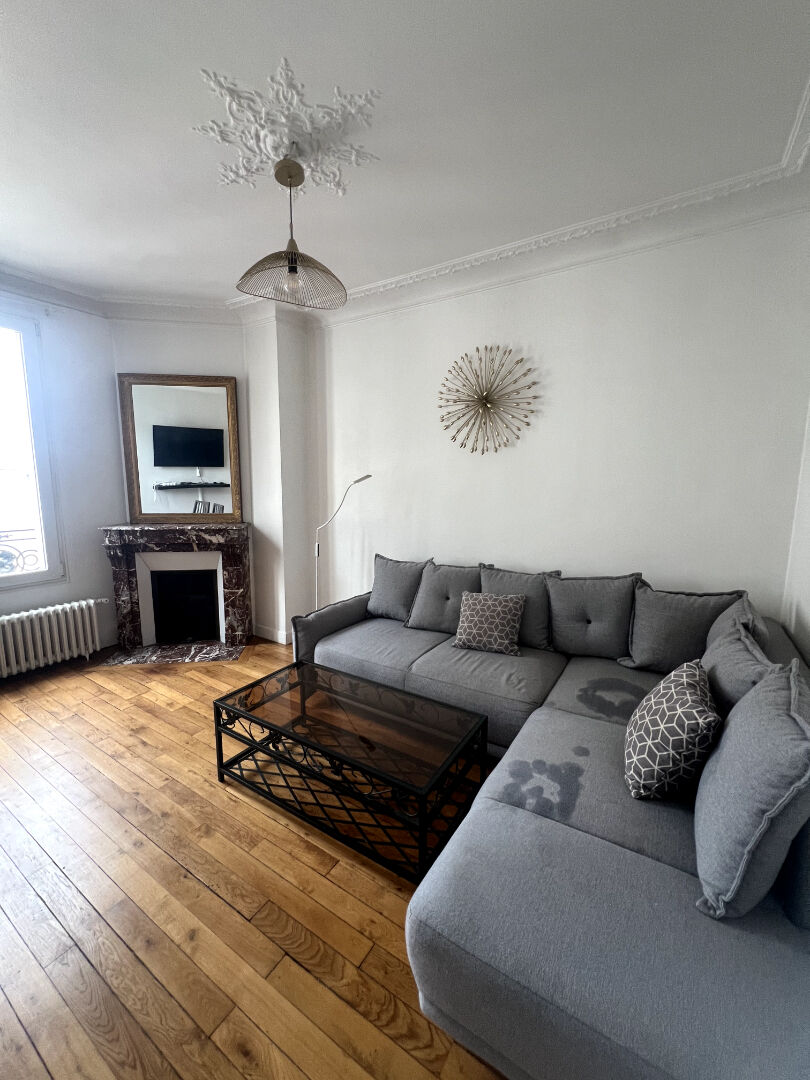à 7 km de Paris 04 1 200 € / mois cc Appartement 2 pièces , 1 chambre 38.50 m² Meublé Voir le bien