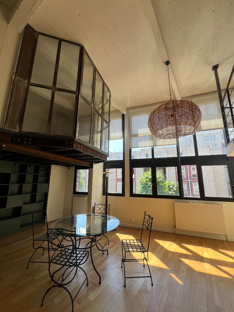 Appartement MONTREUIL (93100) 4 pi&egrave;ces 122.37 m&sup2;
