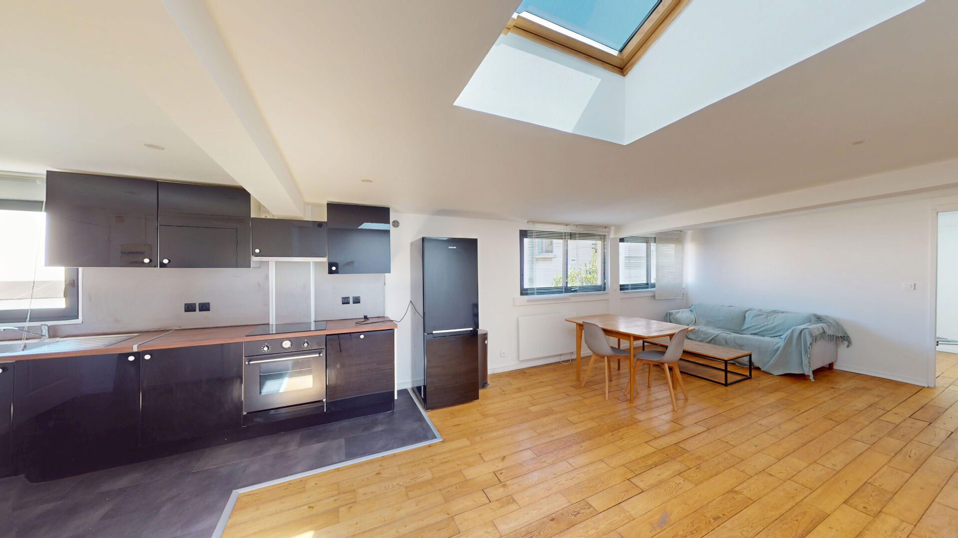 Montreuil (93) 349 000 € Appartement 2 pièces , 1 chambre 52.00 m² Avec terrasse Voir le bien