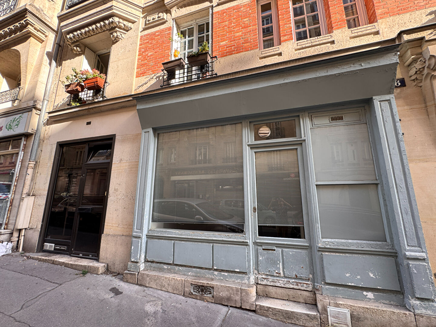 Local commercial Paris (75012) 21.00 m&sup2;
