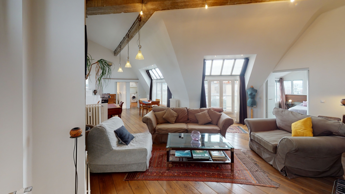 Appartement PARIS (75018) 2 pi&egrave;ces 70.00 m&sup2;