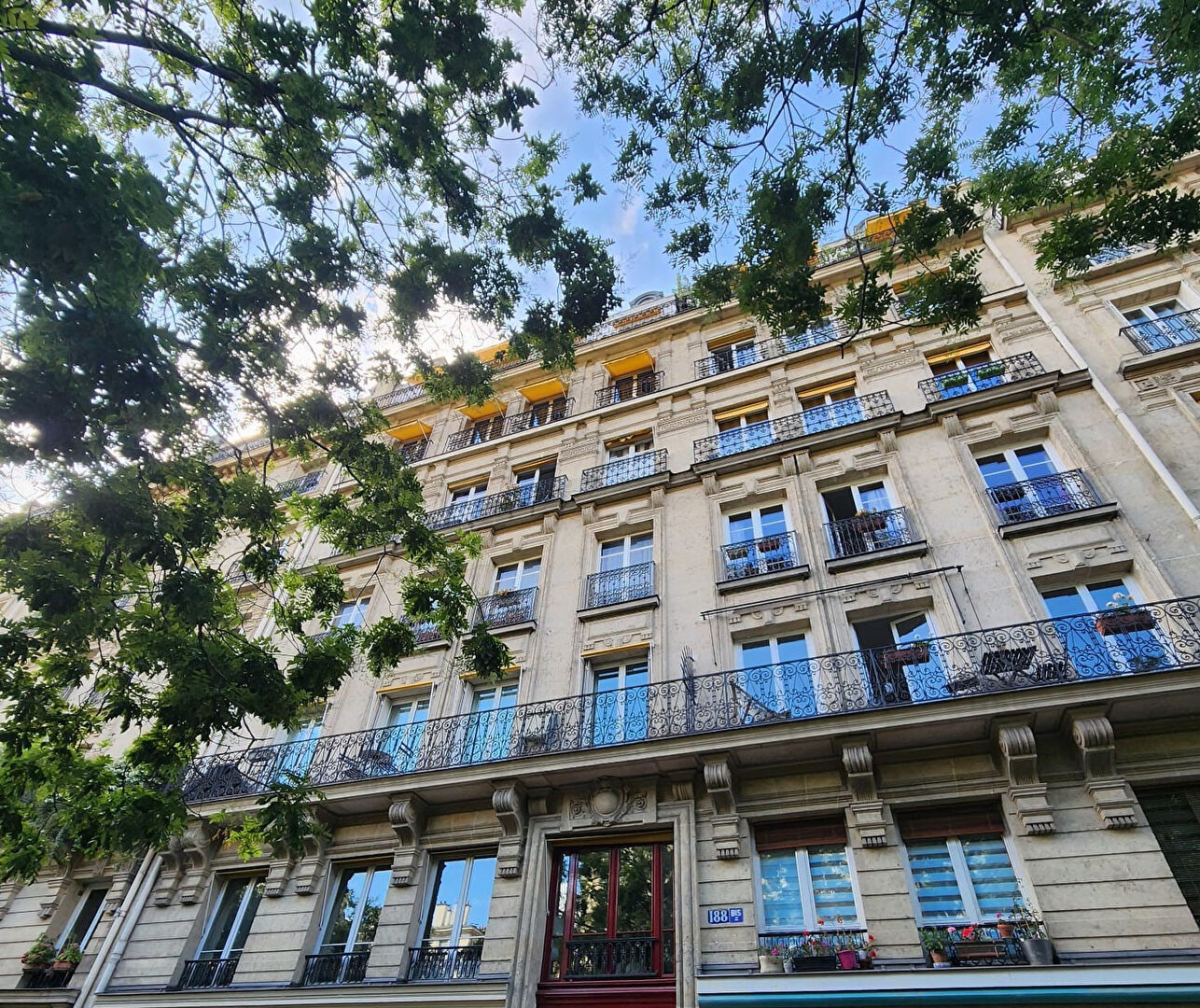 Appartement PARIS (75017) 3 pièces 75.14 m²