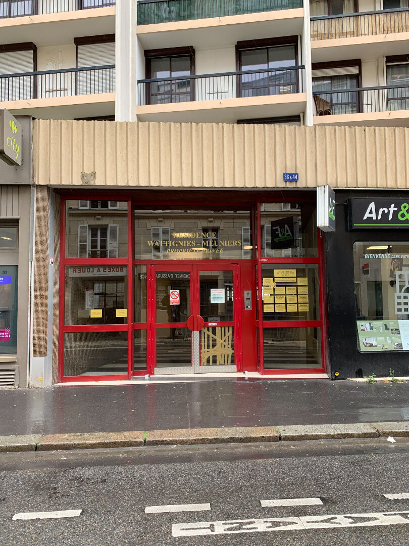 Parking / box PARIS (75012) 11.80 m²
