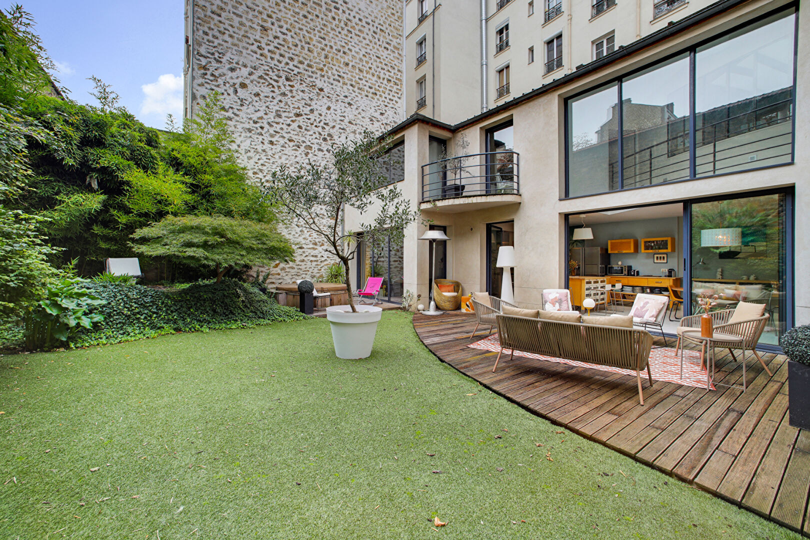 Appartement PARIS (75012) 5 pièces 240.00 m²