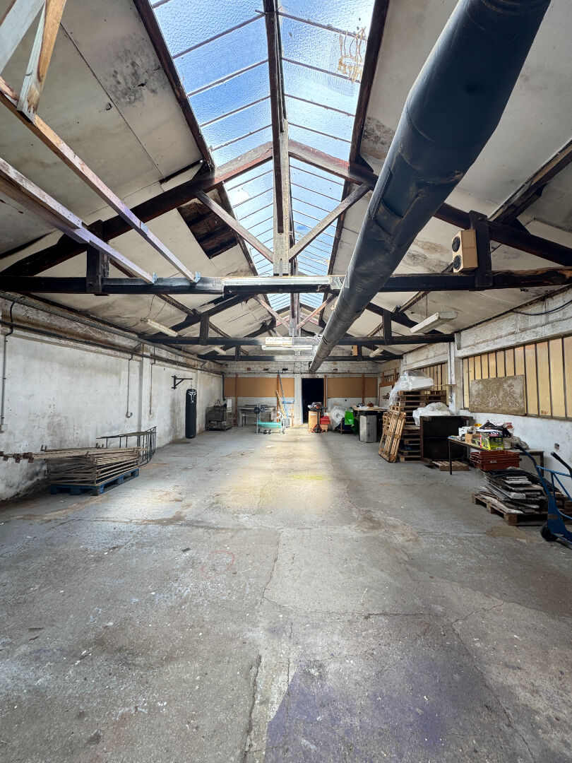 Local d'activité BAGNOLET (93170) 400.00 m²
