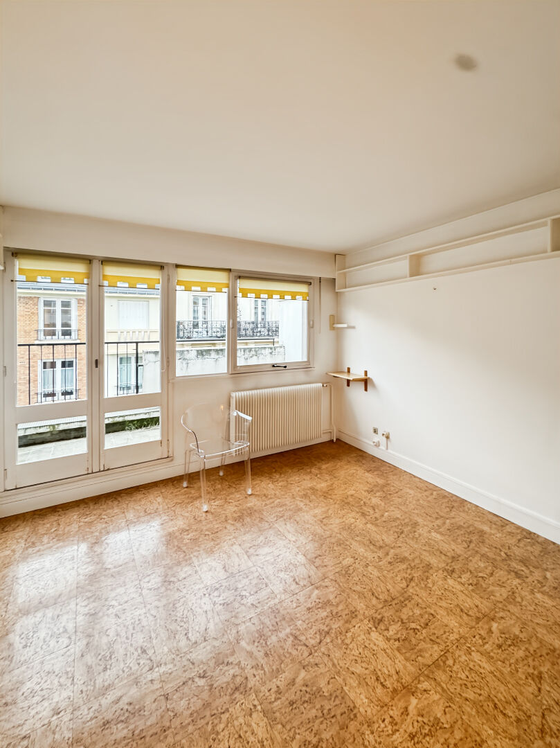 Appartement PARIS (75020) 1 pi&egrave;ce 25.60 m&sup2;