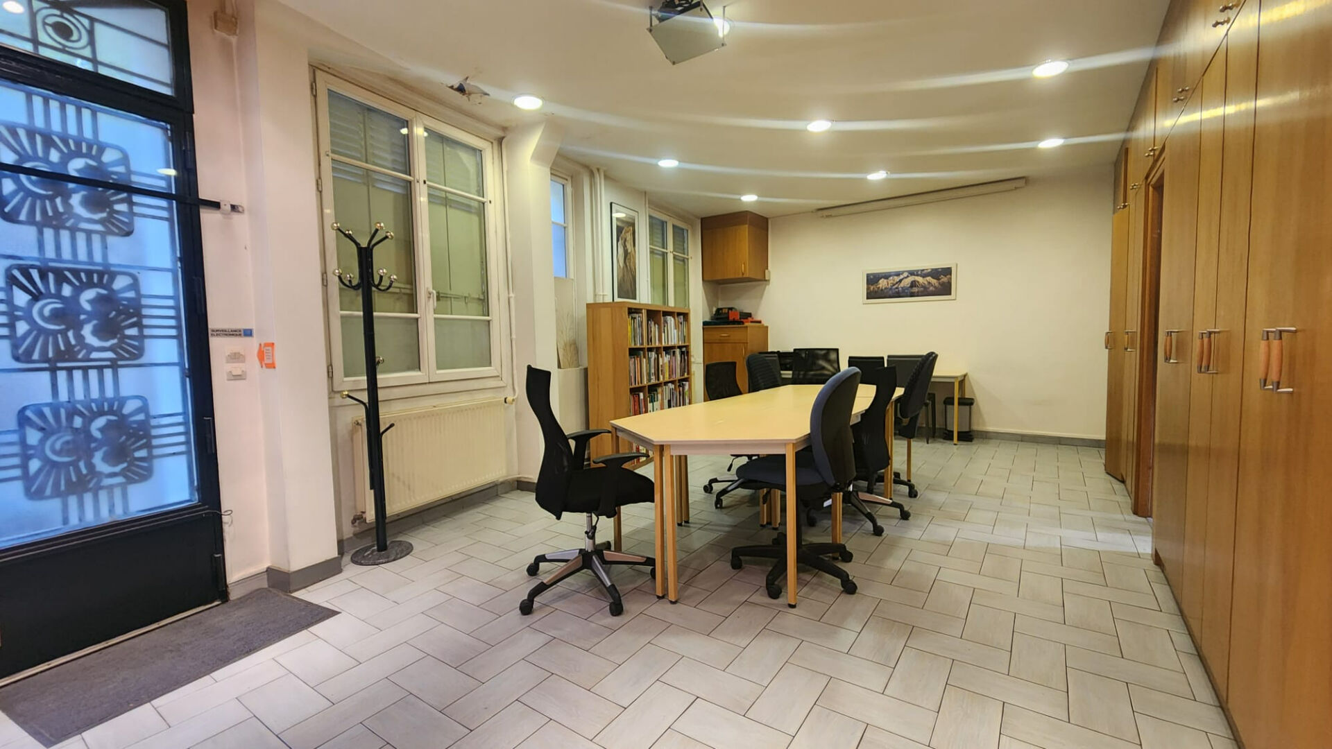 Bureaux PARIS (75012) 70.00 m&sup2;