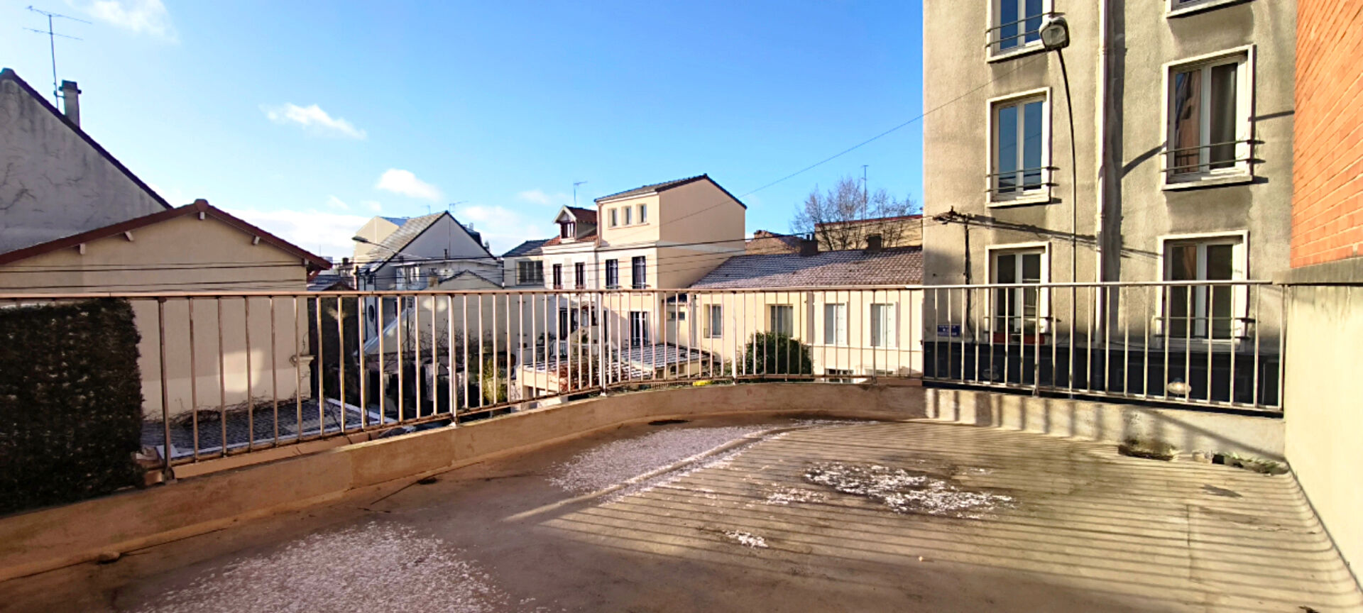 Appartement LES LILAS (93260) 2 pi&egrave;ces 26.70 m&sup2;