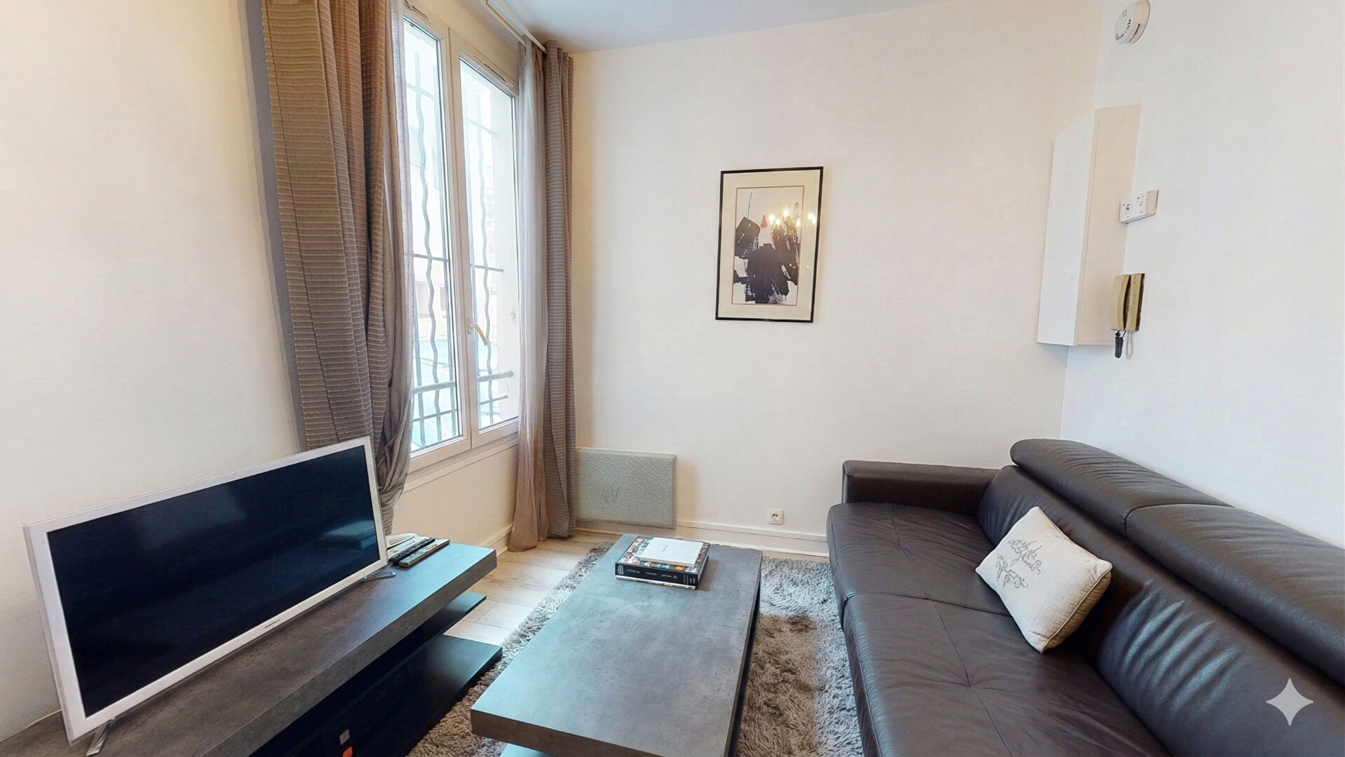 Appartement PARIS (75018) 2 pi&egrave;ces 32.00 m&sup2;