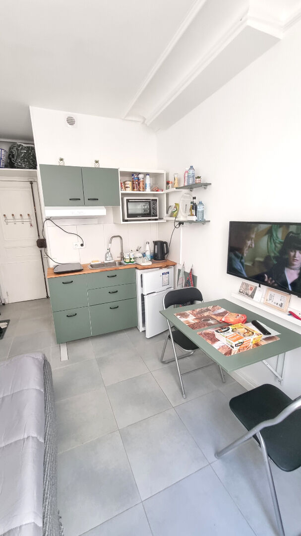 à 1 km de Saint-Mandé Exclusif 149 000 € Appartement 1 pièce 12.10 m² Voir le bien