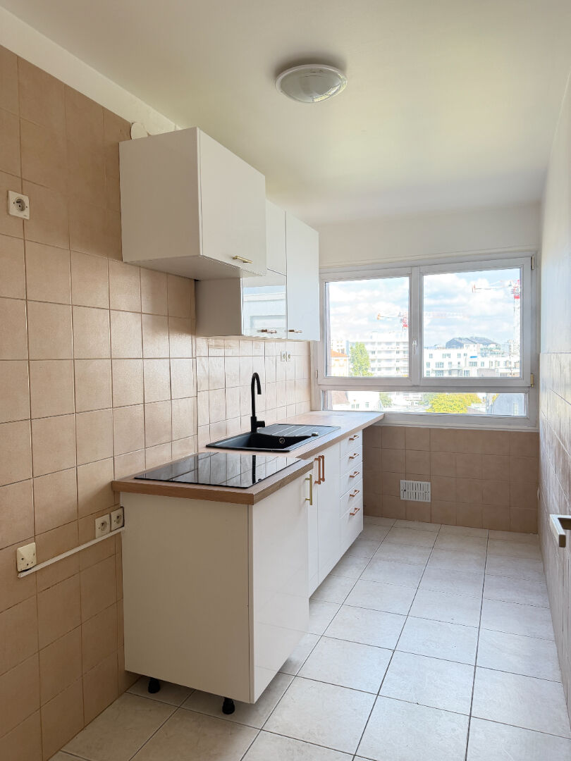 Appartement SAINT MAUR DES FOSSES (94100) 3 pi&egrave;ces 72.17 m&sup2;
