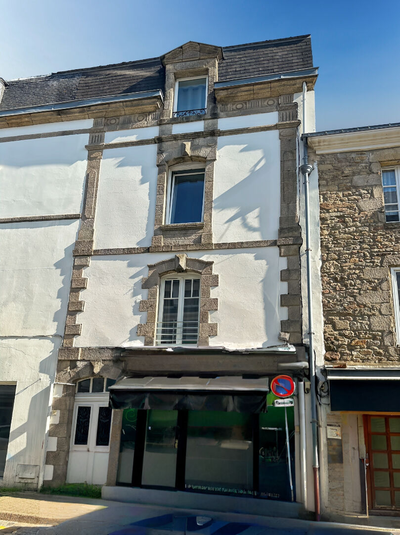 Local commercial VANNES (56000) 71.61 m²