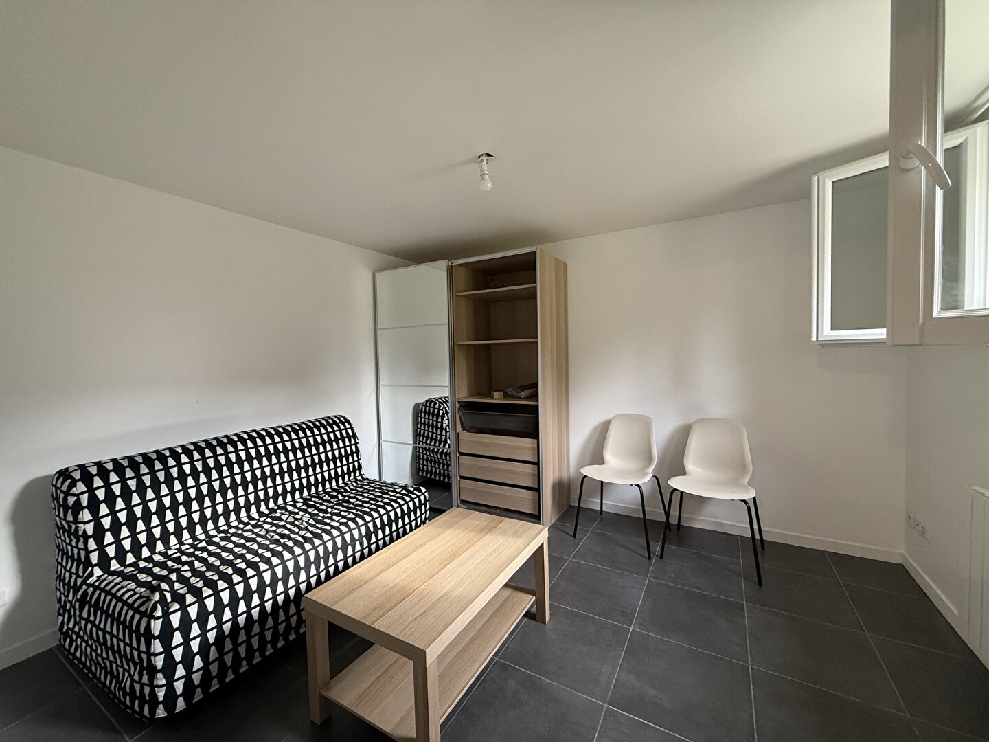 Appartement VITRY SUR SEINE (94400) 1 pi&egrave;ce 22.00 m&sup2;