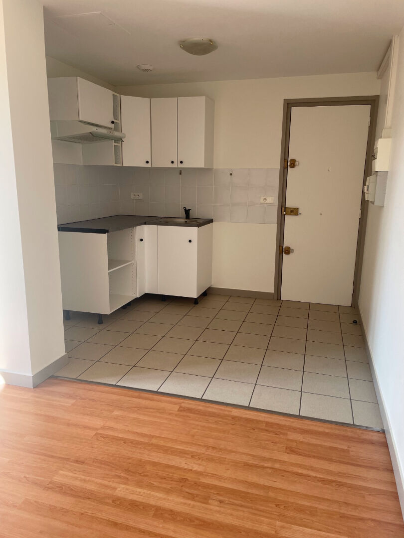 Appartement VITRY SUR SEINE (94400) 1 pièce 20.12 m²