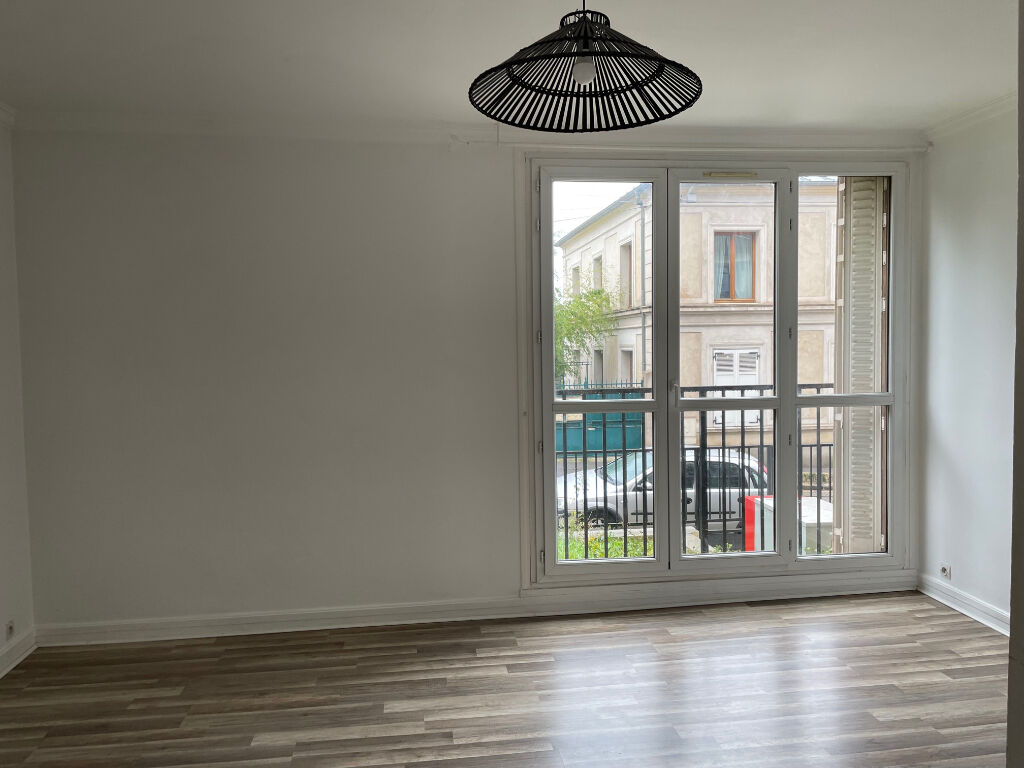 Appartement IVRY SUR SEINE (94200) 2 pièces 47.00 m²