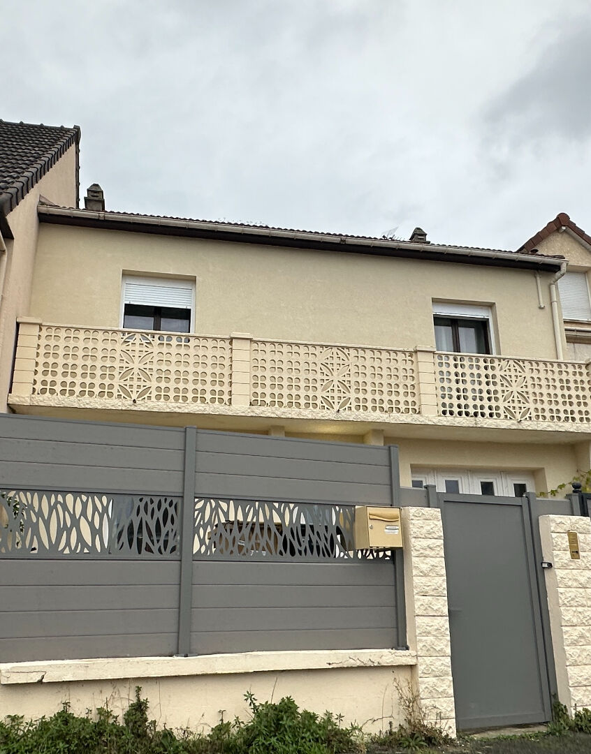 Maison VITRY SUR SEINE (94400) 8 pièces 164.67 m²