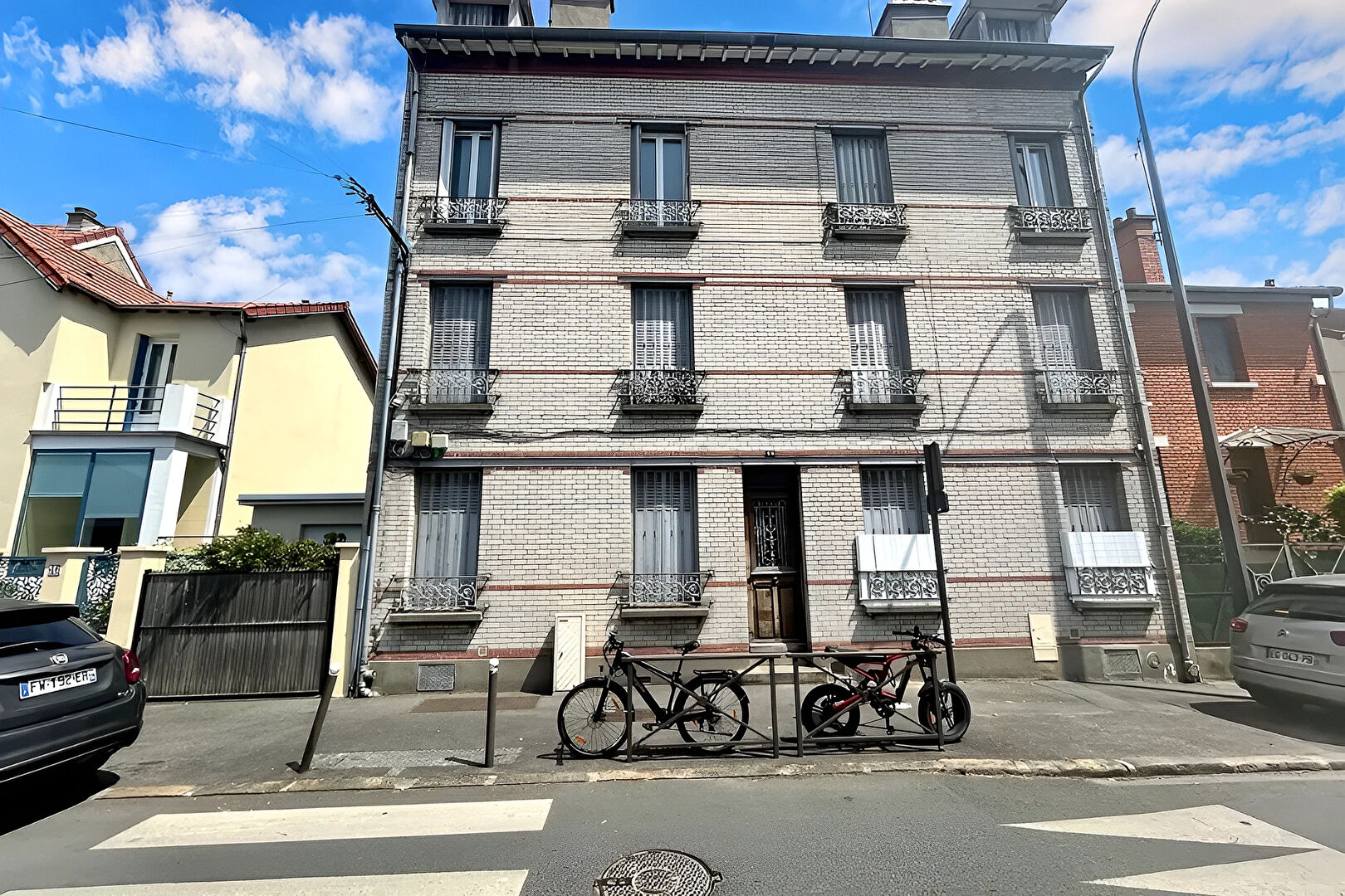 Immeuble VITRY SUR SEINE (94400) 23 pièces 334.00 m²