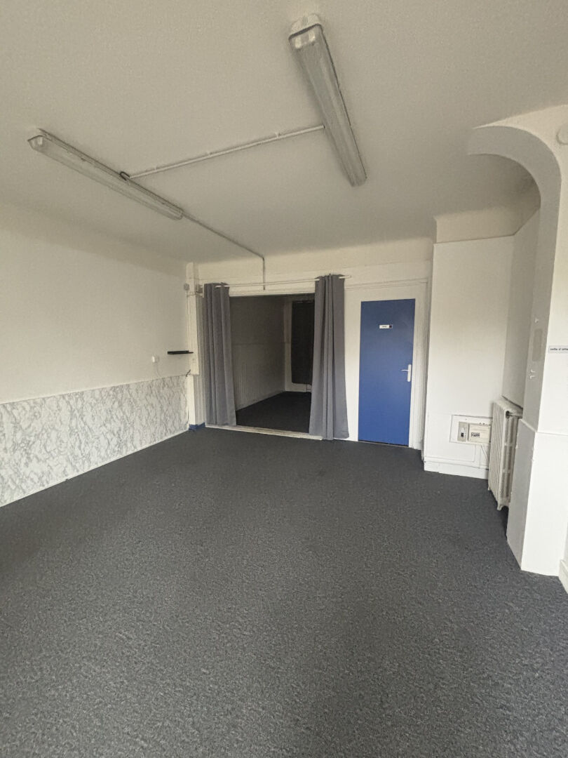 Local commercial VITRY SUR SEINE (94400) 2 pi&egrave;ces 39.80 m&sup2;