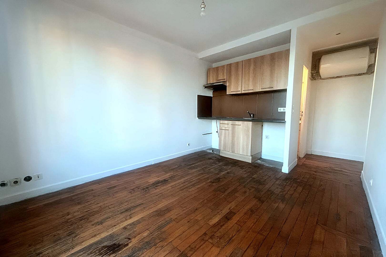 Appartement VITRY SUR SEINE (94400) 2 pi&egrave;ces 26.50 m&sup2;