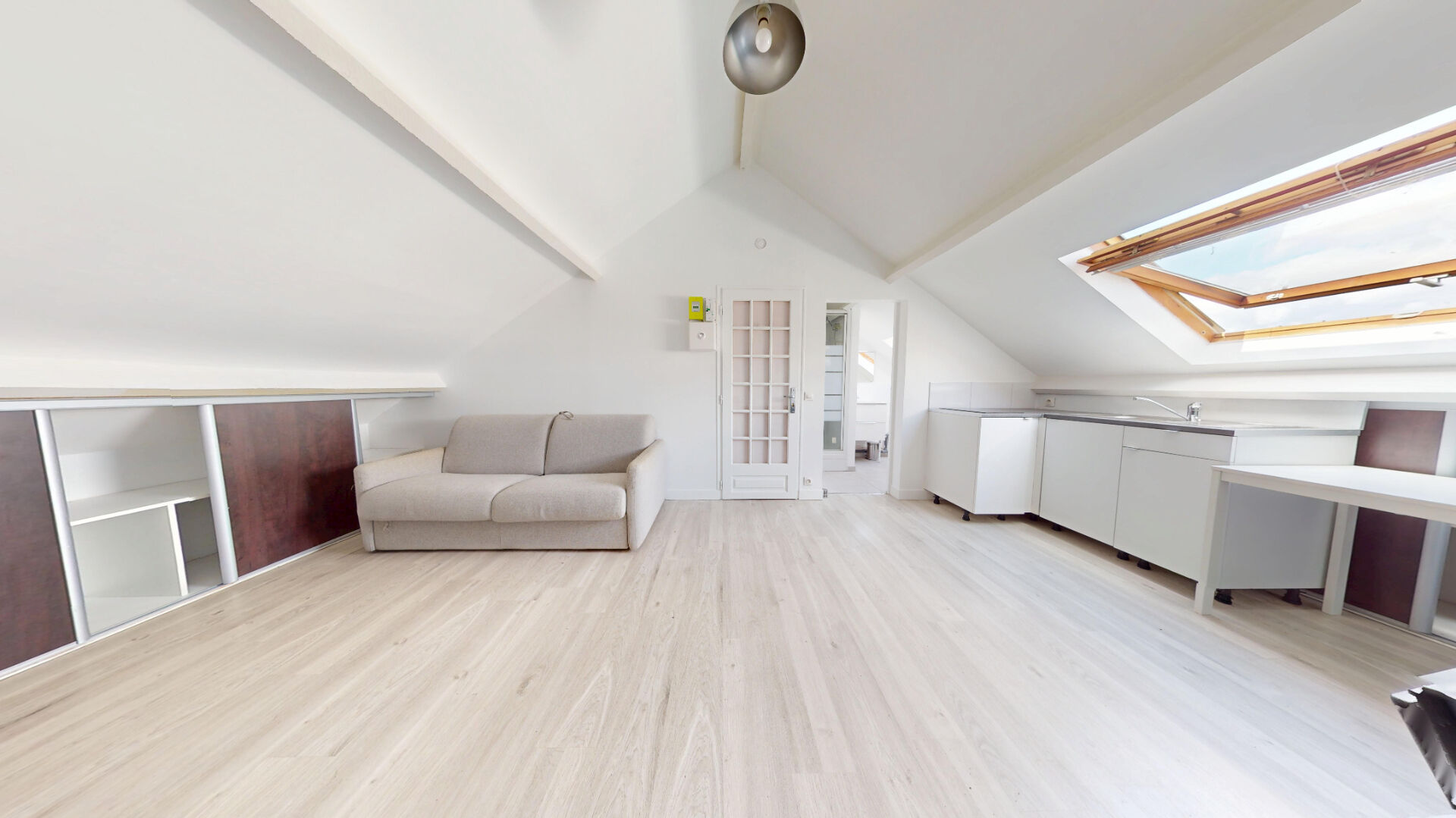 Vente appartement 1 pièce, 15.32m², Thiais - 135 000 €