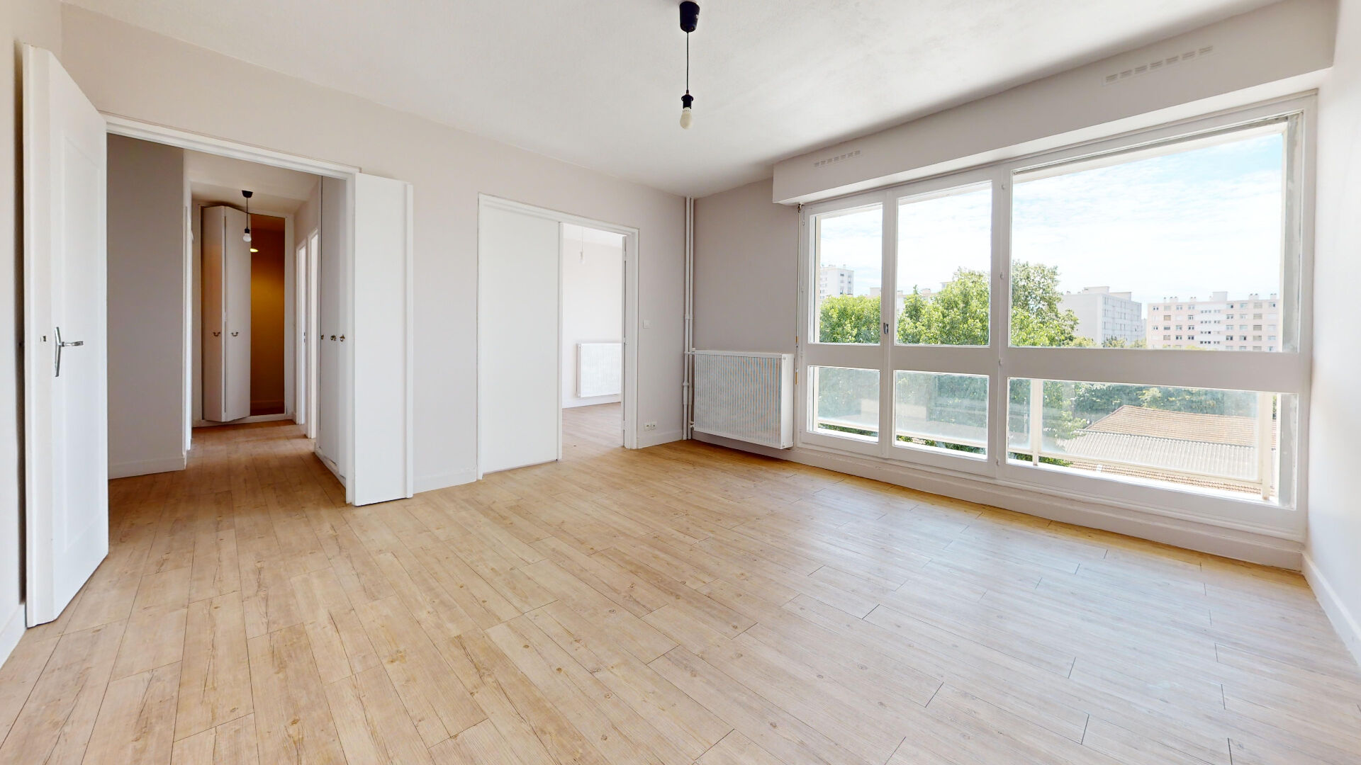 Ivry-sur-Seine (94) Exclusif 284 000 € Appartement 3 pièces , 2 chambres 63.22 m² Voir le bien