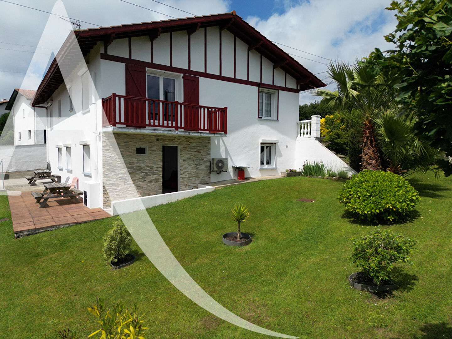 Maison USTARITZ (64480) 7 pièces 164.00 m²