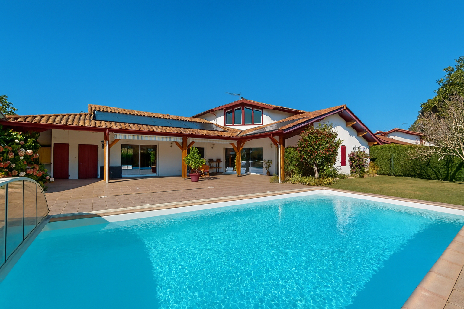 Maison JATXOU (64480) 5 pièces 187.00 m²