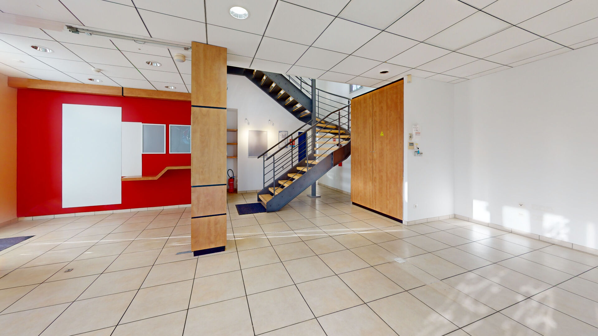 Local commercial CAMBO LES BAINS (64250) 170.00 m&sup2;