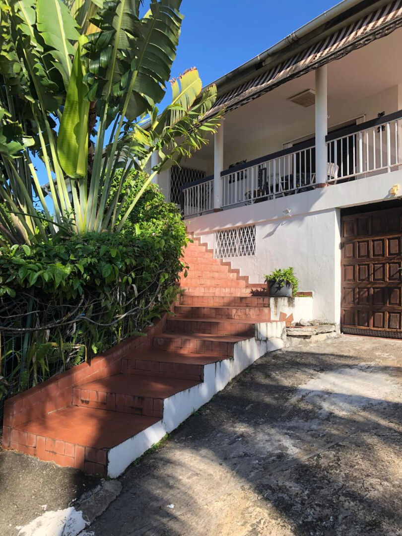 Maison FORT DE FRANCE (97200) 5 pièces 180.05 m²