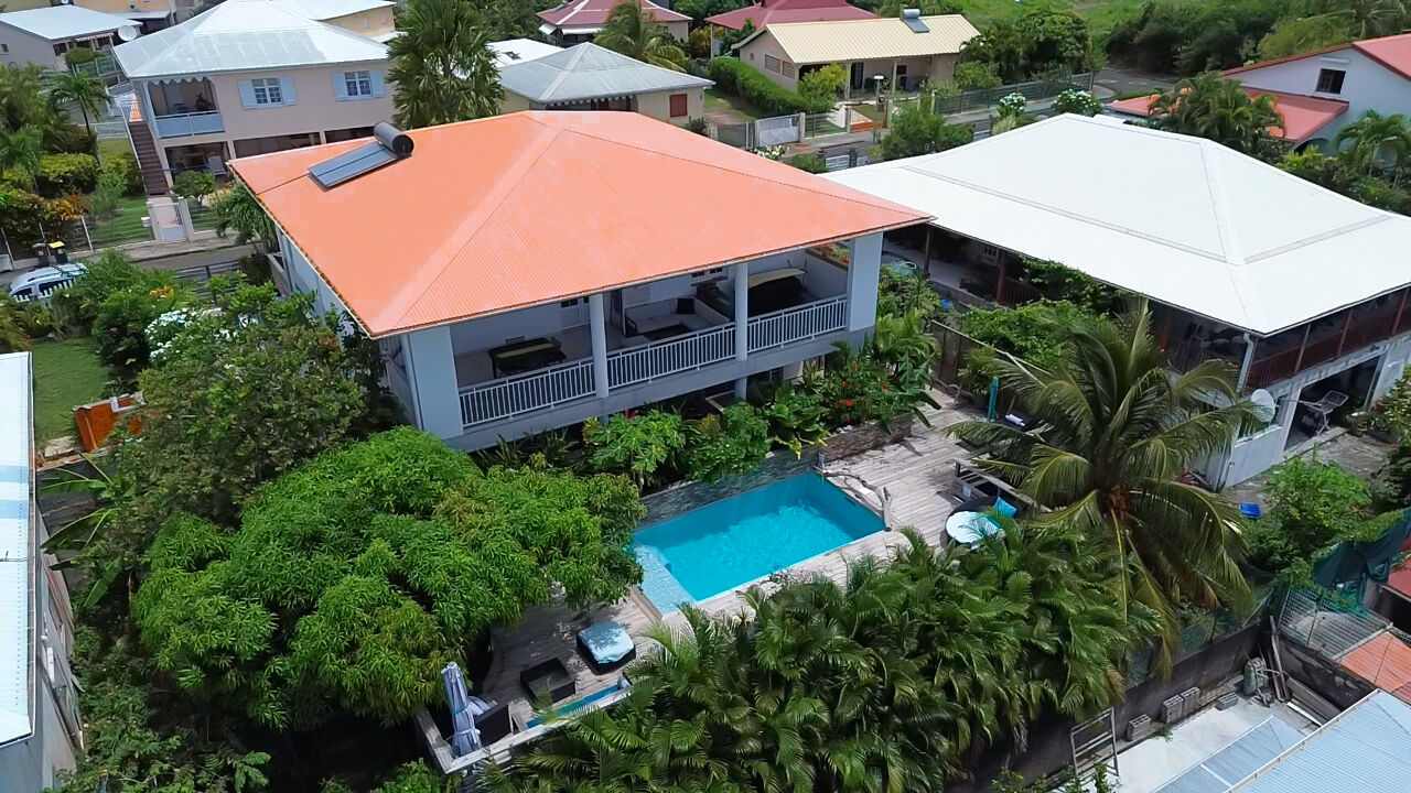 Maison LA TRINITE (97220) 10 pièces 258.00 m²