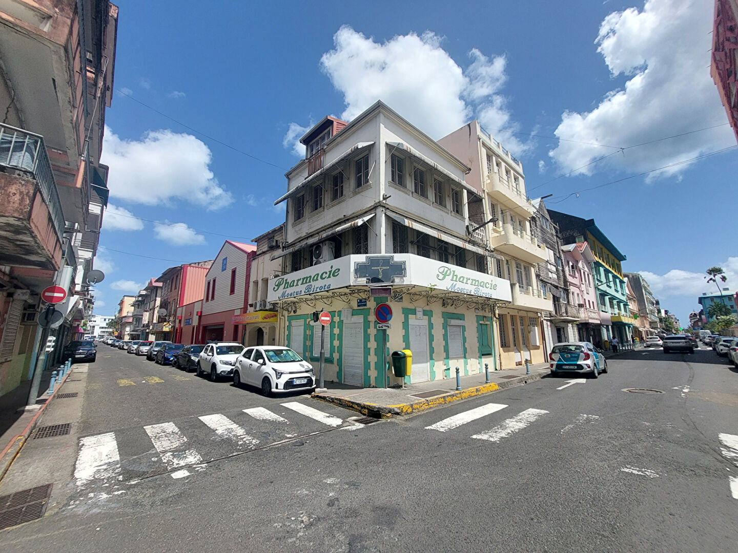 Immeuble FORT DE FRANCE (97200) 180.00 m²
