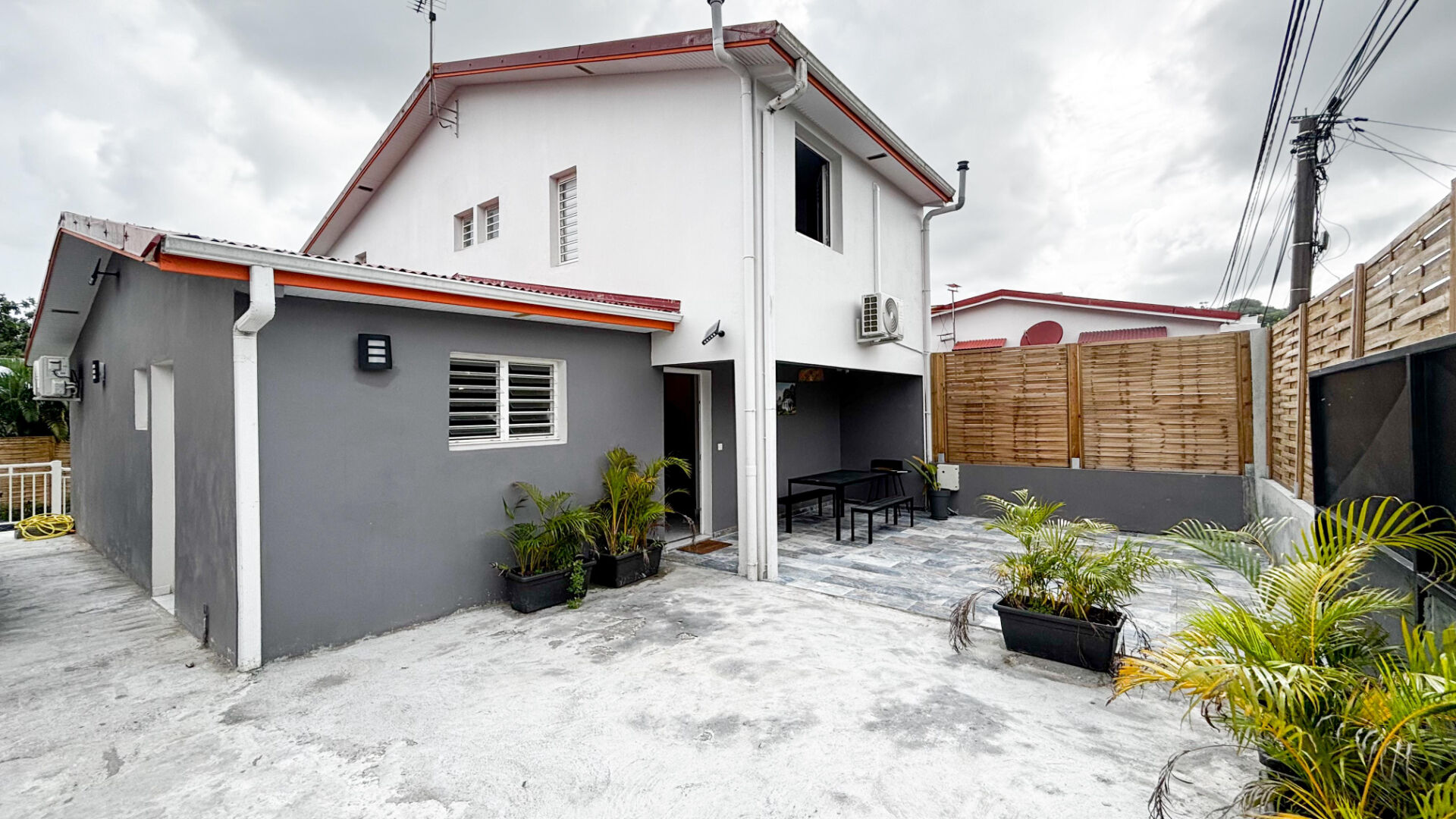 Villa FORT DE FRANCE (97200) 4 pièces 99.00 m²