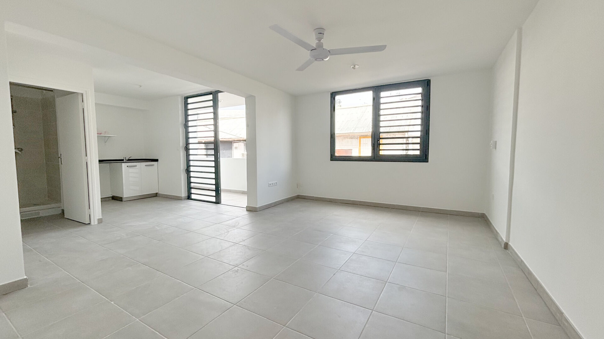 Appartement FORT DE FRANCE (97200) 1 pièce 31.70 m²