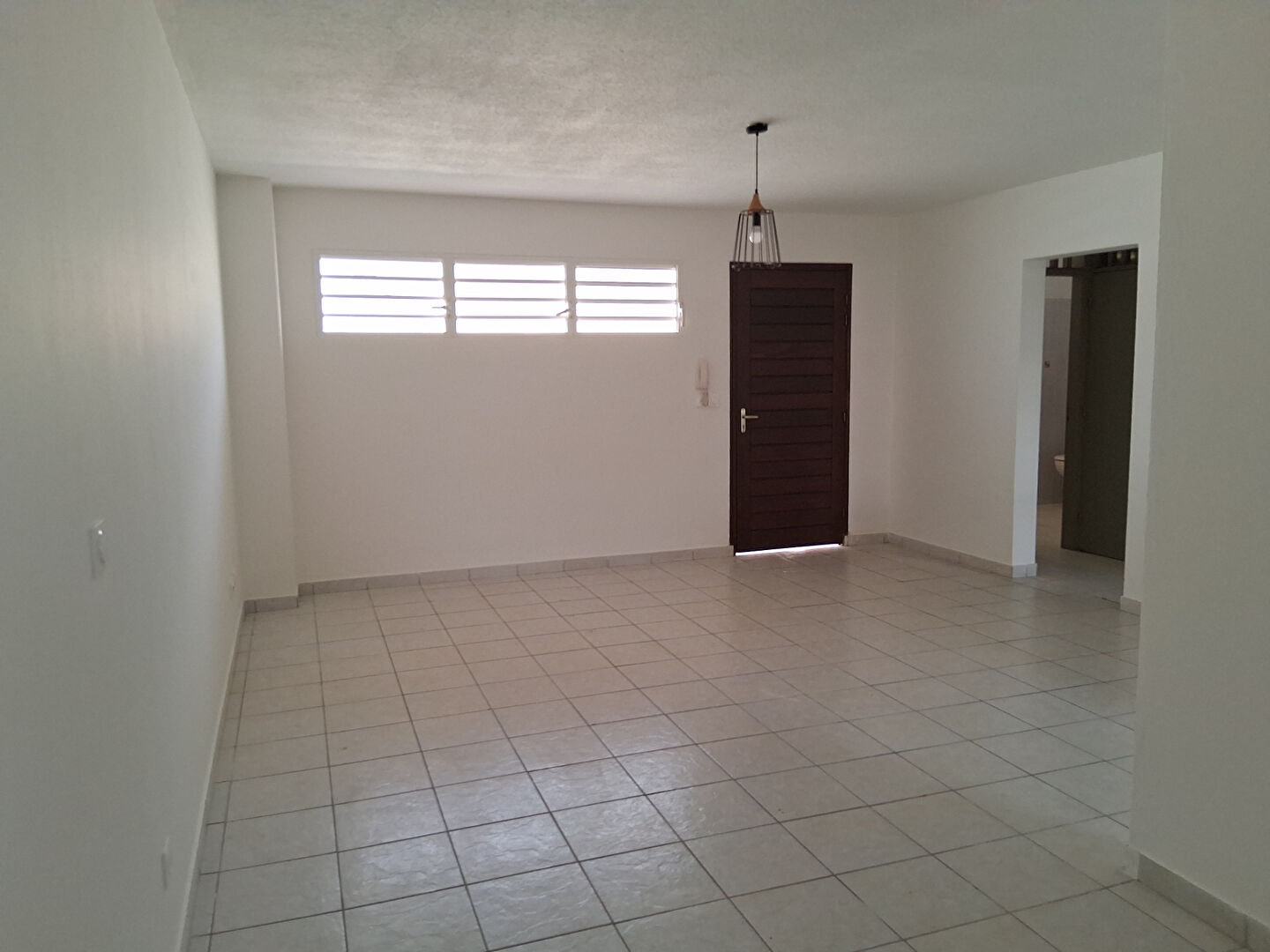 Appartement REMIRE MONTJOLY (97354) 2 pi&egrave;ces 55.00 m&sup2;