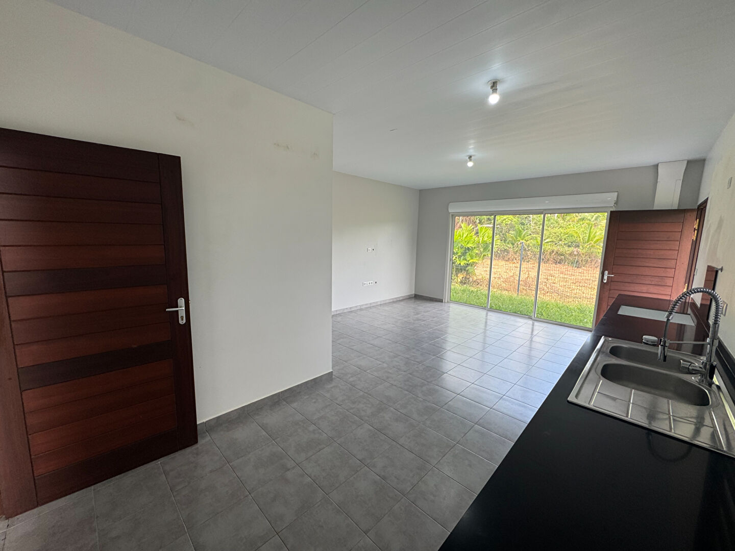 Appartement MATOURY (97351) 2 pi&egrave;ces 47.00 m&sup2;