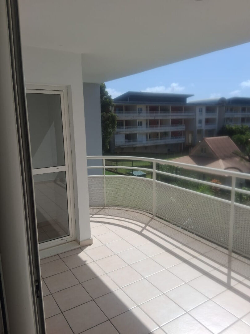 Appartement  (85170) 3 pièces 63.32 m²