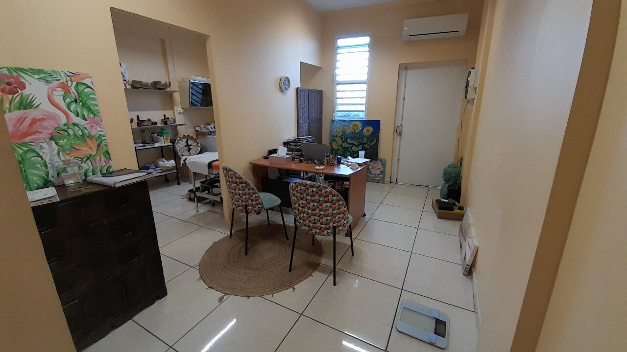 Local commercial SAINT JOSEPH (97212) 41.35 m²