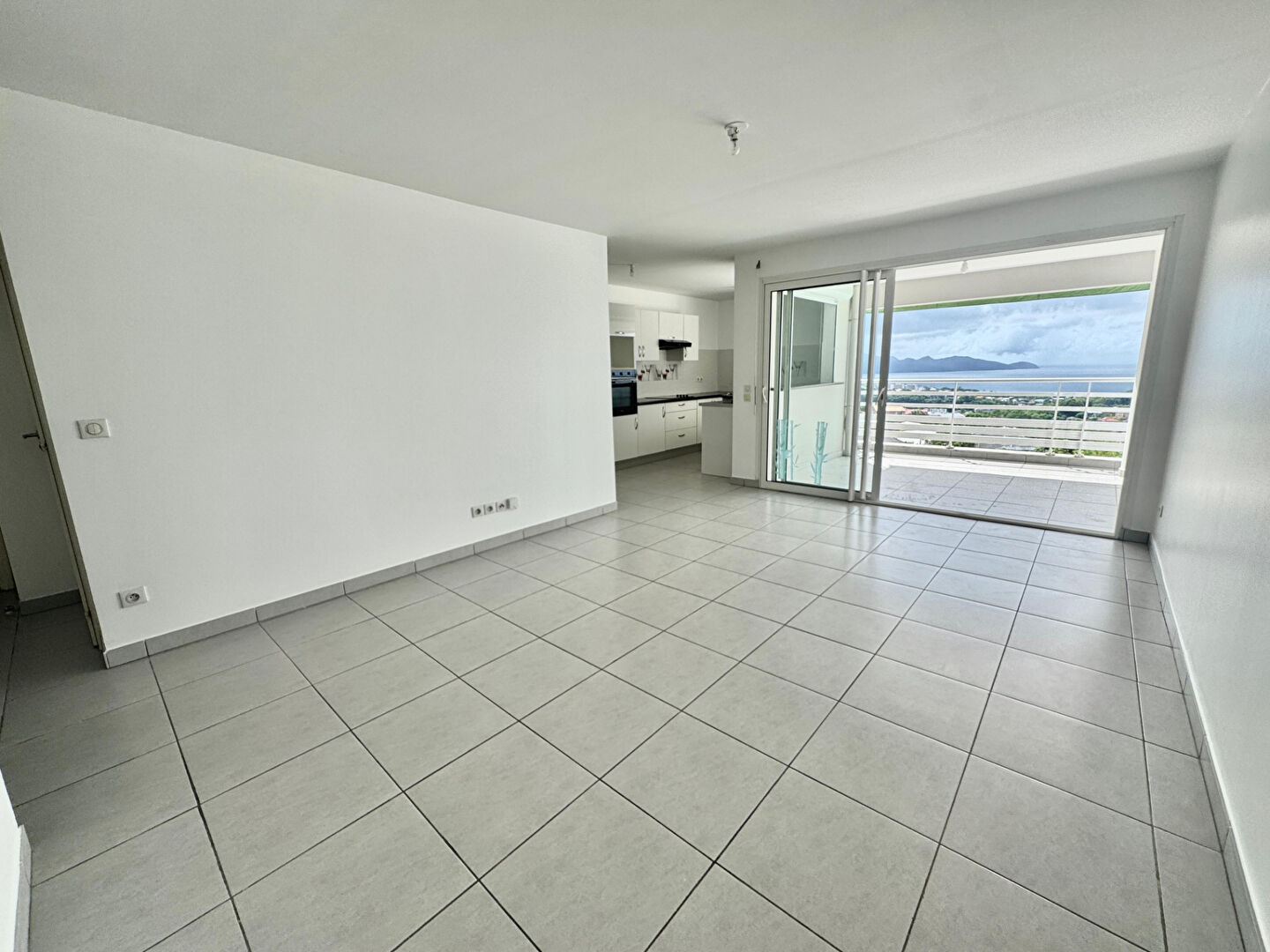 Appartement SCHOELCHER (97233) 4 pièces 88.34 m²